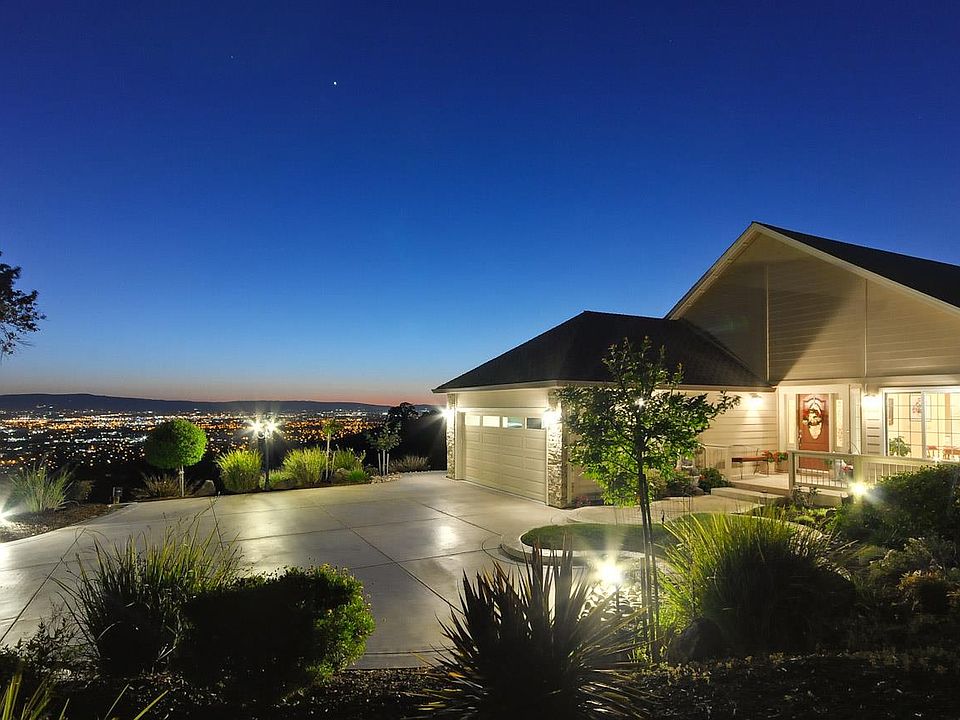 1st image of 10175 Vista Valle Ct