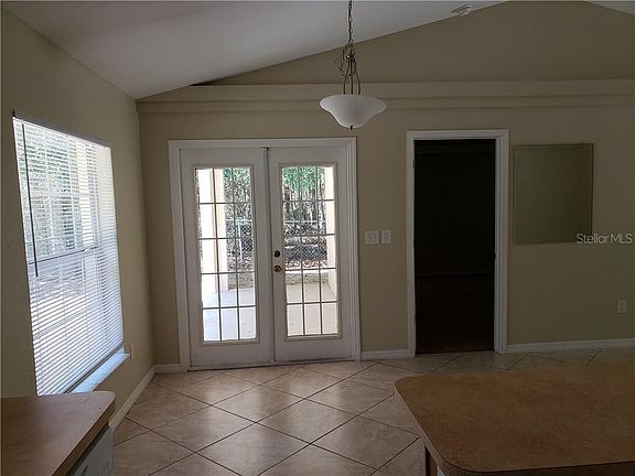 5th image of 21420 SW Marine Blvd