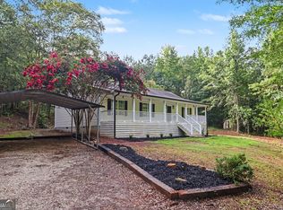 393 Macedonia Rd, Newnan, GA 30263