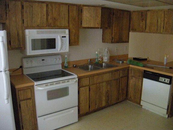 3rd image of 513 SE 23rd Pl