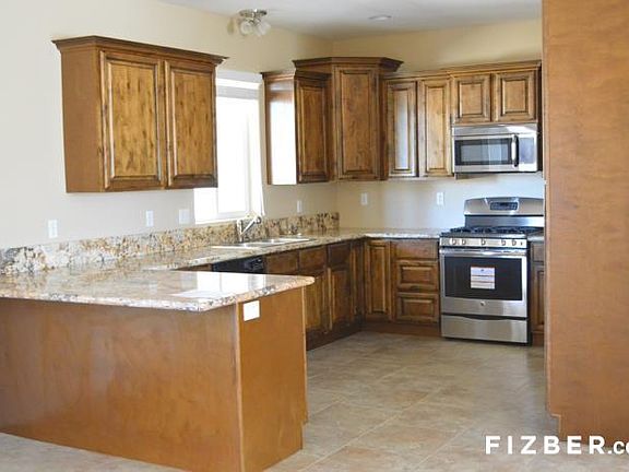 3rd image of 473 N Mangum Cir