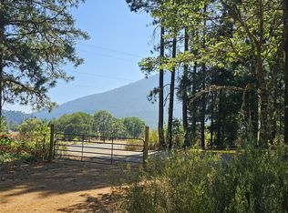 323 Valley Heights Rd, Selma, OR 97538