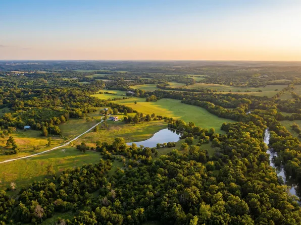 6500 W Twelve Oaks Lane, Willard, MO 65781