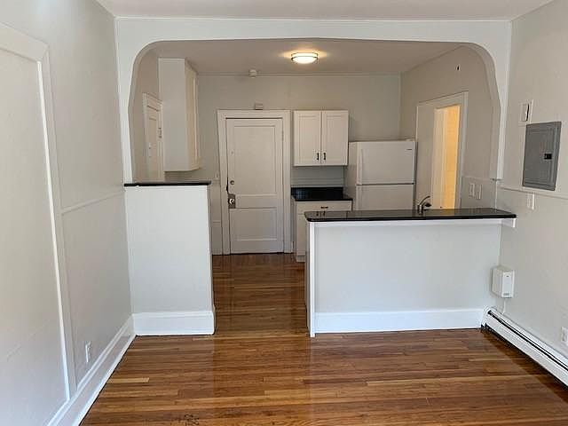 1st image of 257 Lafayette St #3