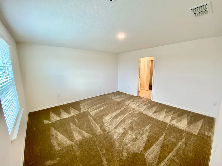 999 Cumberland Dr — Photo 9