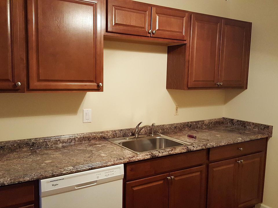 1st image of 609 Liberty St APT 19