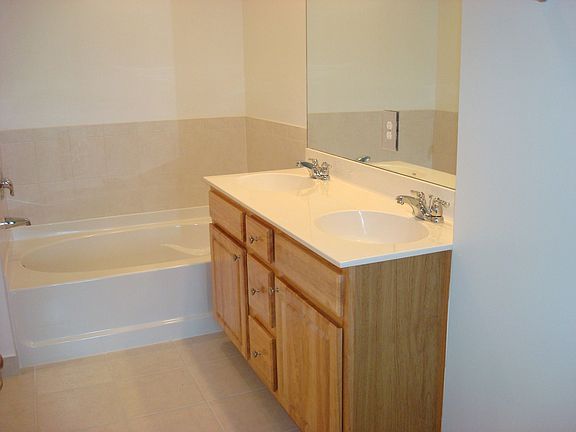 Park of master bath