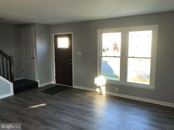 3rd image of 6522 Pampano Dr