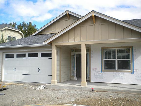 2nd image of 292 Willow Springs Dr