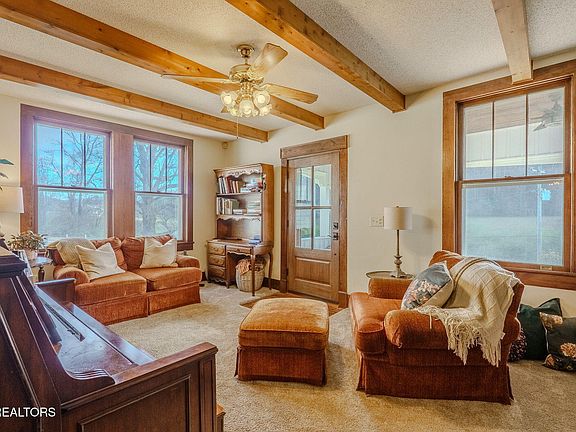 5th image of 2341 County Road 561