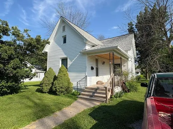 522 E Cleveland St, Monroe City, MO 63456