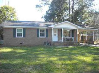 2710 S Nob Hill Dr, Florence, SC 29505