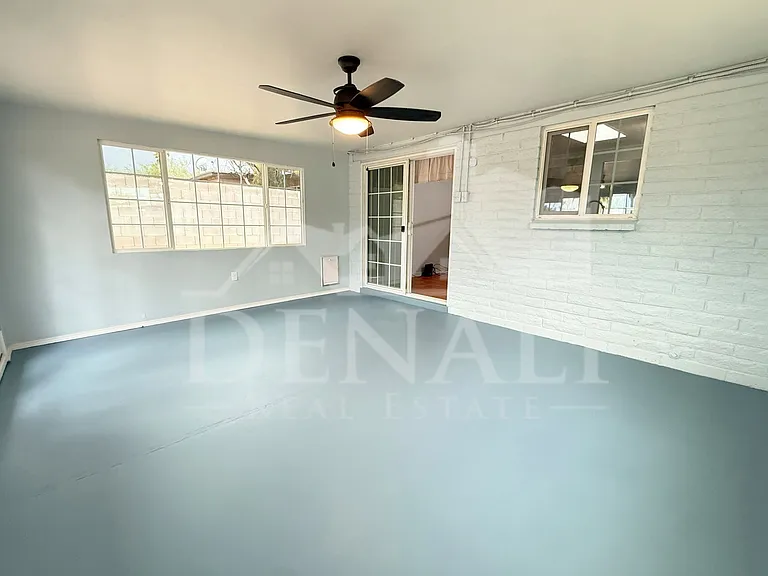 2812 W Calle Ocio — Photo 17