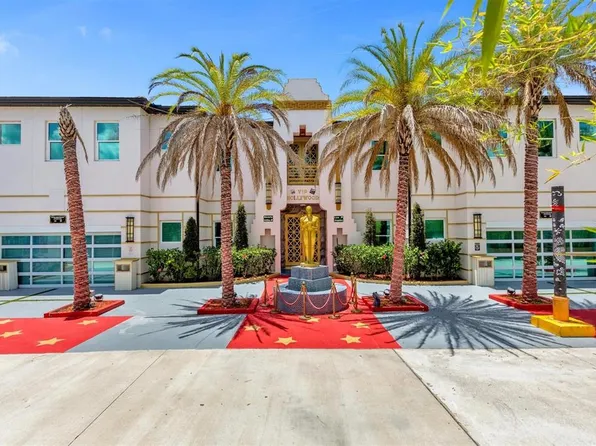 1021 Fantasy Dr, Davenport, FL 33896