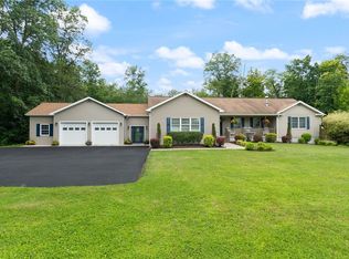 934 Caroline Rd, Waterloo, NY 13165
