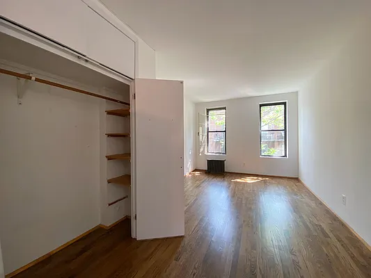 Rented by MAPT Residential LLC | media 1