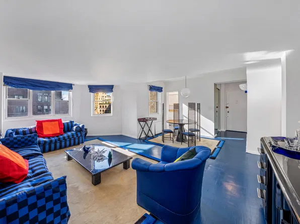 100 W 57th St, New York, NY