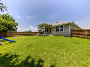 111 Saranac Dr, Elgin, TX 78621