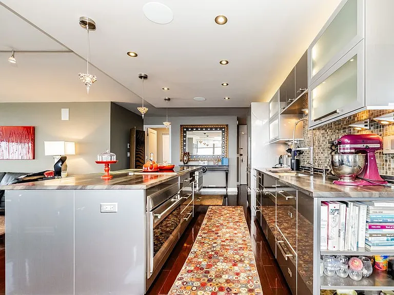 2800 N Lake Shore Dr #3814-3816 — Photo 8