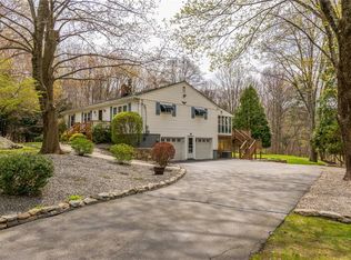 675 Old Smithfield Rd, North Smithfield, RI 02896