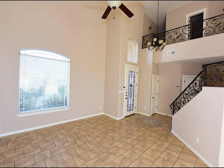 11340 Charles Reynolds Ln — Photo 4