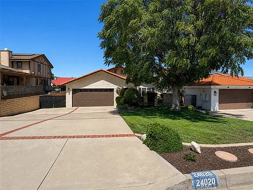24020 Continental Dr Photo 1