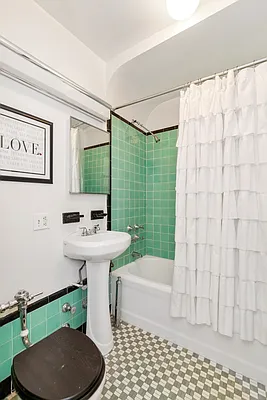 Sold by Argo Residential | media 12