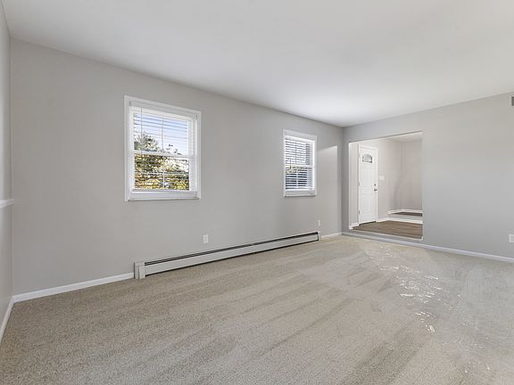 4th image of 2158 Hogan Dr