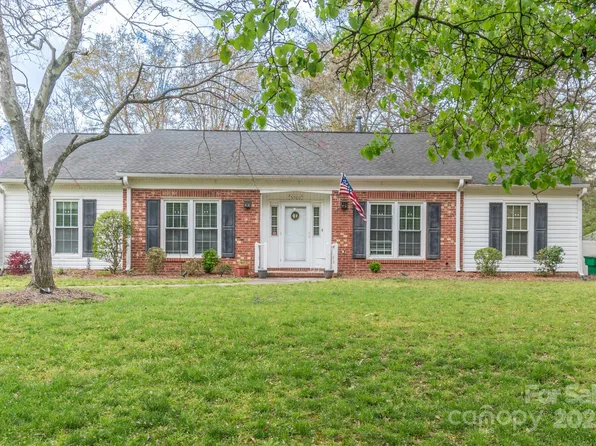 5700 Carmel Station Ave, Charlotte, NC 28226
