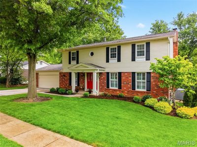 769 Berquist Dr, Ballwin, MO, 63011