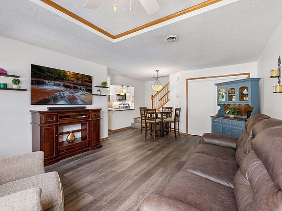 5th image of 1929 Southcross Dr #1204