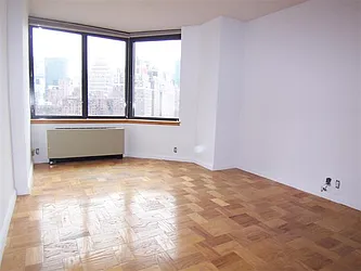 Rented by Luxury Habitat