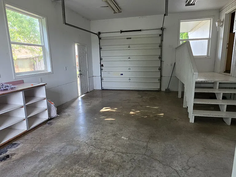 2380 Molalla Rd — Photo 3