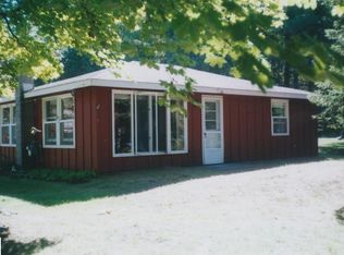 1898 S Simon Rd, Lake Leelanau, MI 49653
