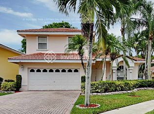 7780 Highlands Cir, Pompano Beach, FL 33063