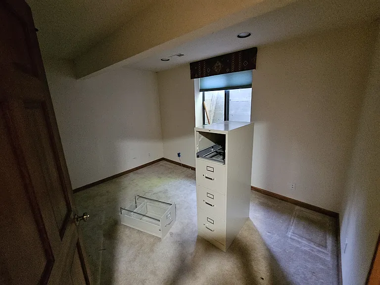 1219 Twinberry Ct — Photo 11