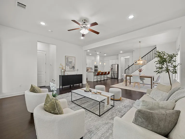5305 Mandevilla Dr — Photo 1