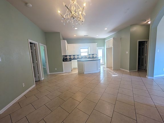 3rd image of 234 Bayne Rd #2