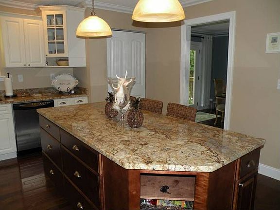 Kitchen Island