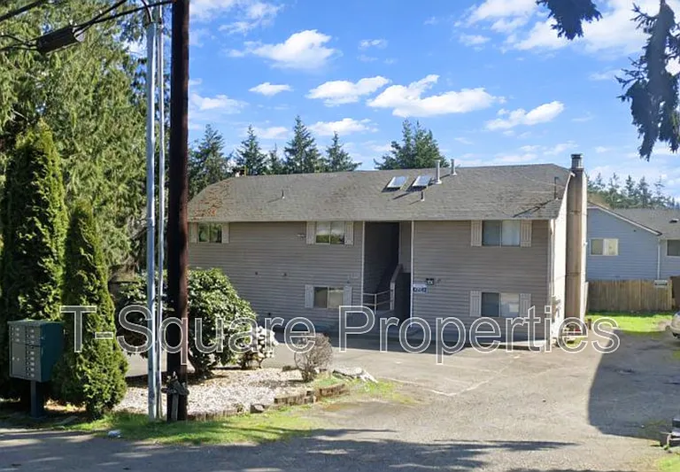 2720 204th St SW #C — Photo 21
