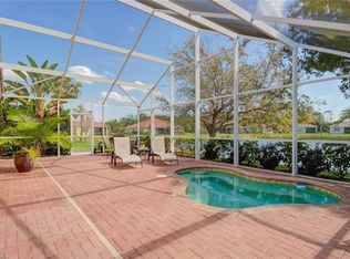 2202 Summersweet Dr, Alva, FL 33920