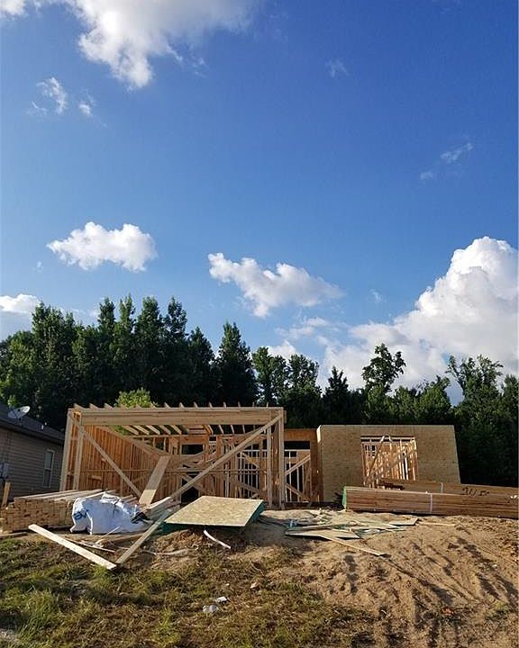 1st image of 320 Prairie Field Dr