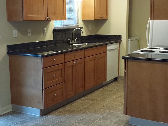 4th image of 7818 186th Street Ct E