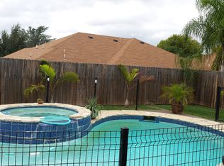 100 Grove Ave, Laredo, TX 78045