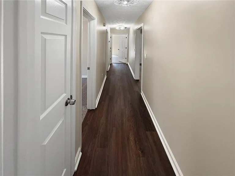 40 Whitney Trce — Photo 14
