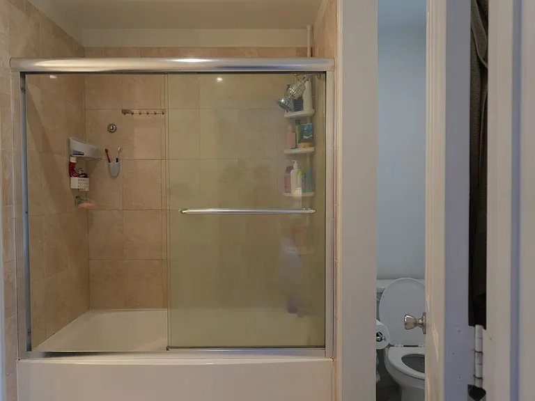 1004 Waterside Dr — Photo 31