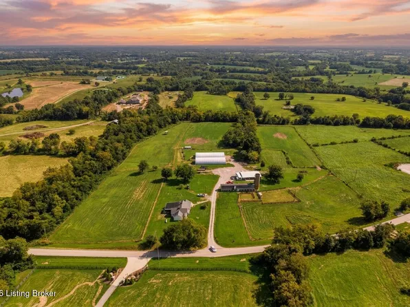914 Hannah Rd, Shelbyville, KY 40065