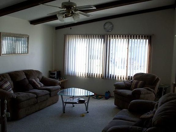 3rd image of 4527 Bramblewood Ave