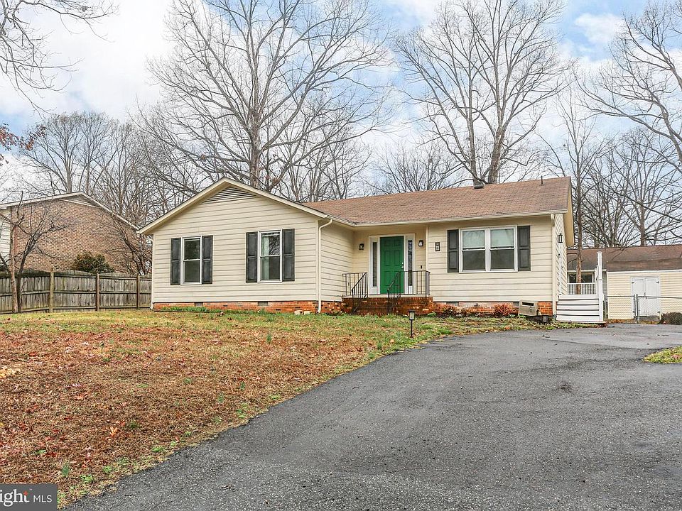 1st image of 4 Jonquil Ct