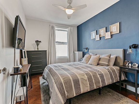 4th image of 4501 7th Ave #4I